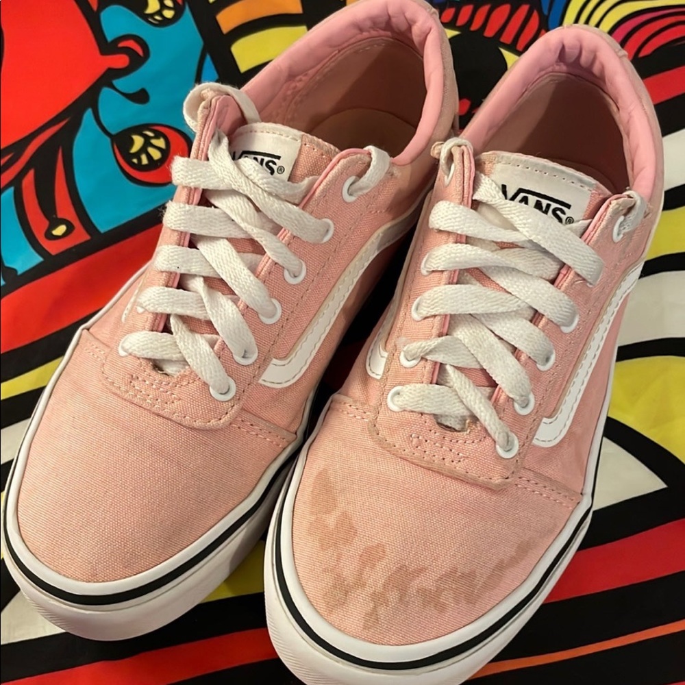 Vans - Picture 4 of 5